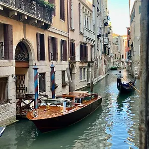 Becher 3*, Veneza Itália
