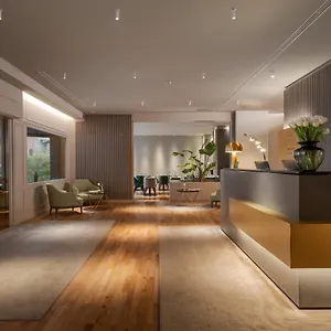 Palazzo Porta Romana 4*, Milão Itália