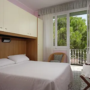 3* Hotel Lory
