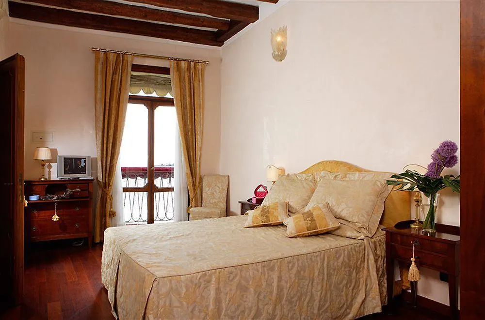 Bed and Breakfast La Rosa Dei Venti à Venise 2*,  Italie