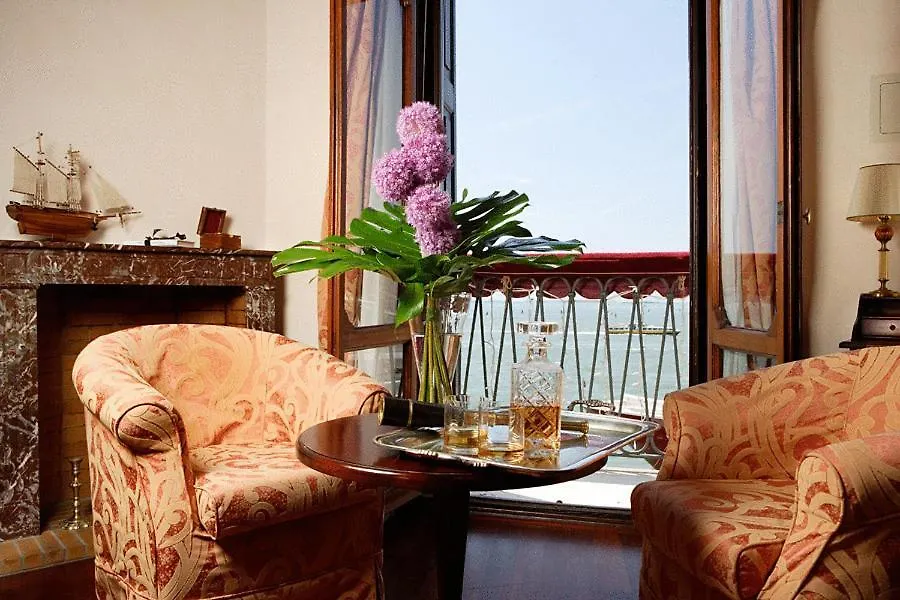 ** Bed & Breakfast B&B La Rosa Dei Venti Venice Italy